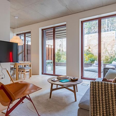 Deluxe 2Bdr Apartment W/ Patio By Lovelystay Lisbon Exterior photo