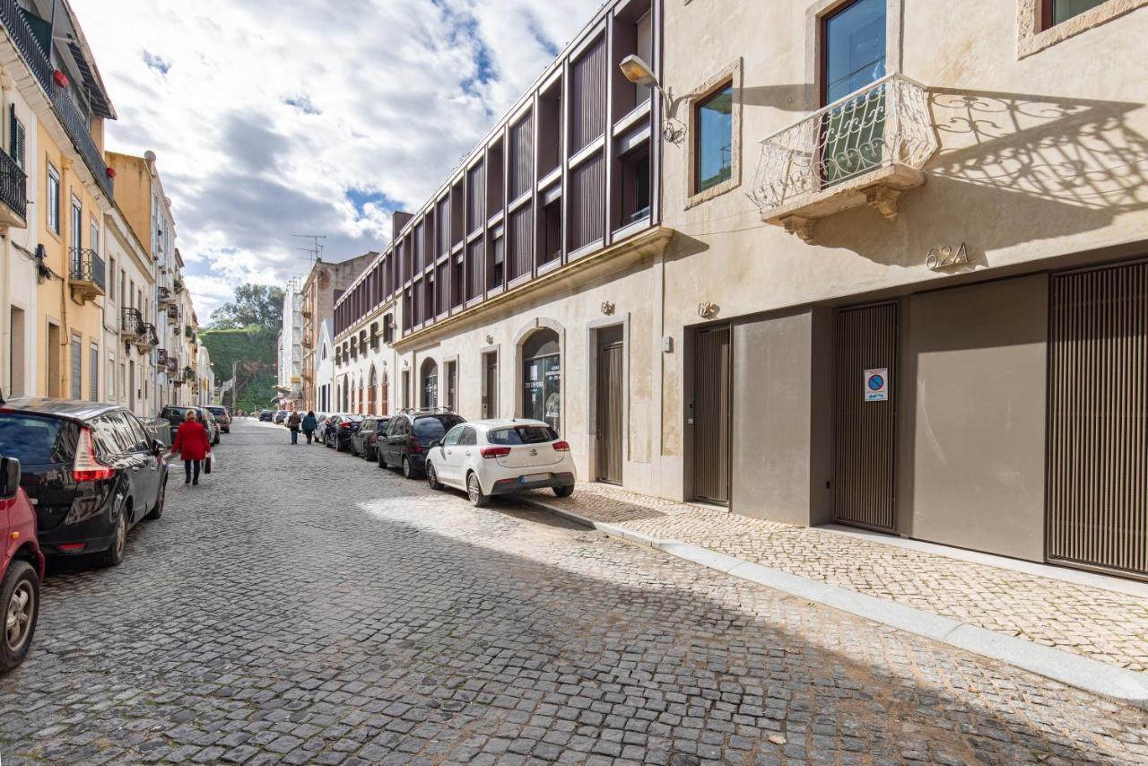 Deluxe 2Bdr Apartment W/ Patio By Lovelystay Lisbon Exterior photo